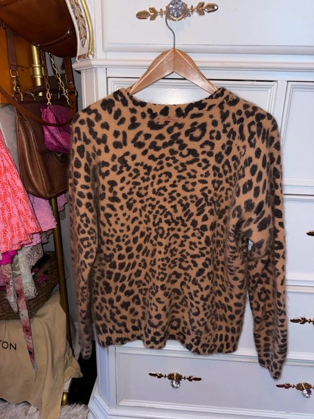 Michael Kors Leopard Print V-Neck Angora Rabbit Hair Sweater - Brown & Black